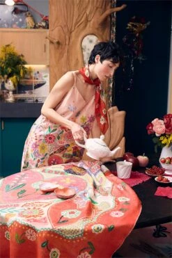 Nathalie Lété Love Throw 10 Nathalie Lété Love Throw -Blue Illusion 30426 461305 59686