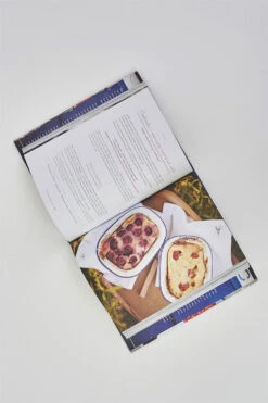 The Little Paris Kitchen 7 The Little Paris Kitchen -Blue Illusion 31097 462933 61012