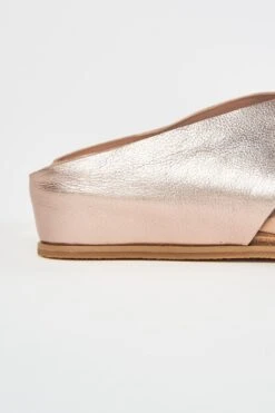 Harli Rose Gold Cross Strap Flat -Blue Illusion BIe com13.090579