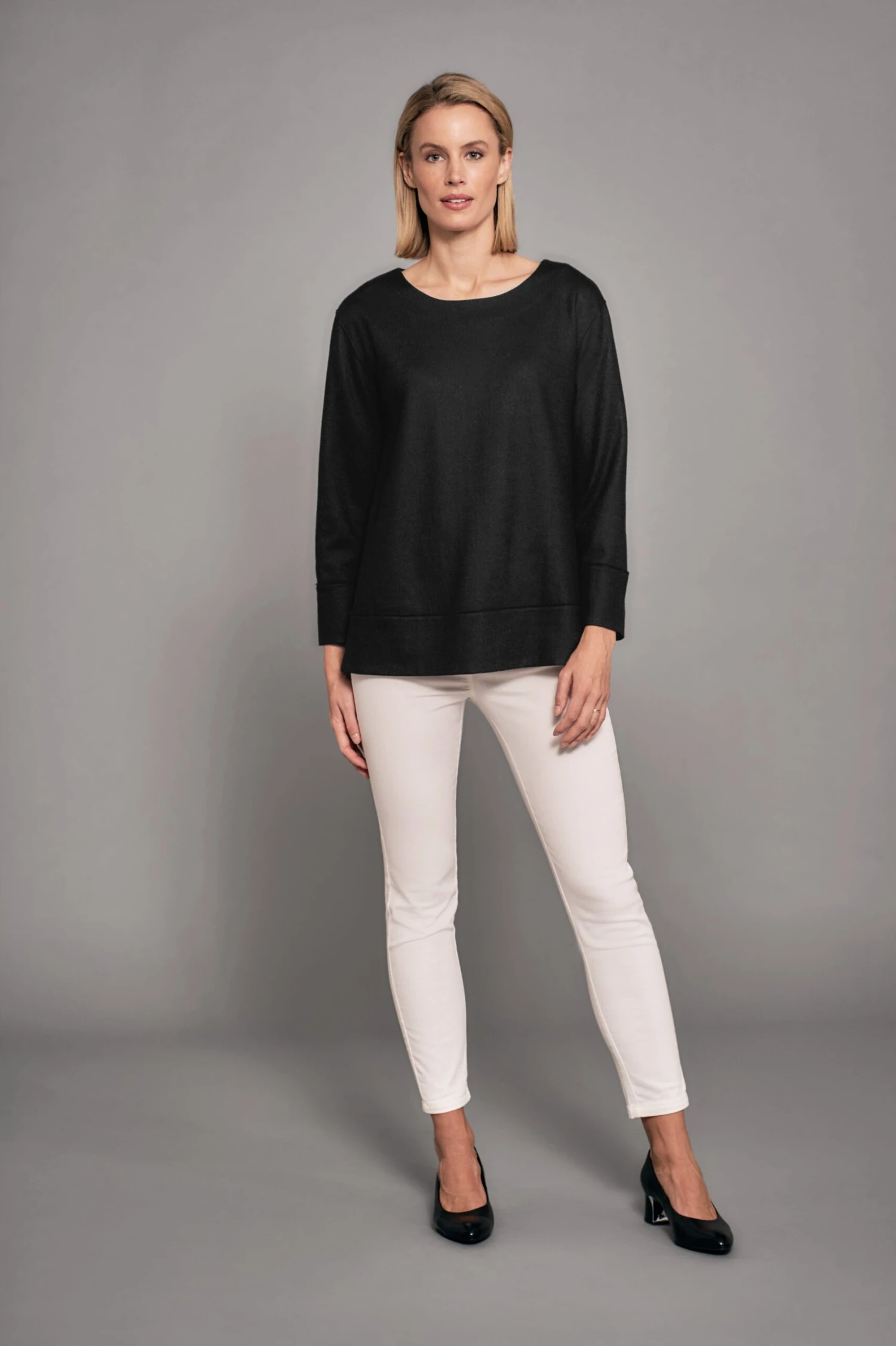 Lola Silver Heel Court 4 Lola Silver Heel Court - Image 2