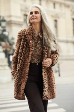 Leopard Faux Fur Coat -Blue Illusion BlueIllusion 10 027edit