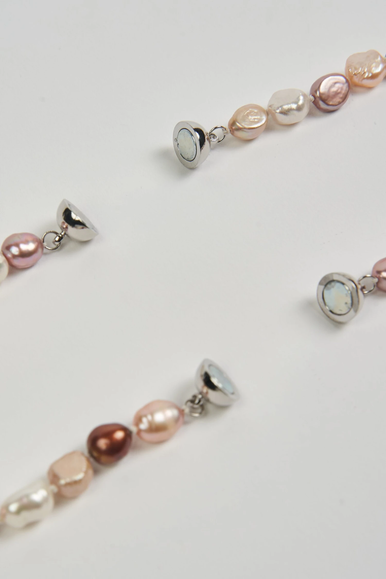 Rice Water Pearl 2 In 1 Necklace 5 Rice Water Pearl 2 In 1 Necklace - Image 3