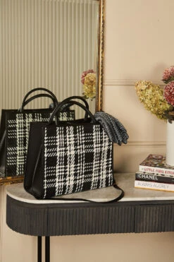 Black White Tweed Tote 10 Black White Tweed Tote -Blue Illusion BlueIllusionstyledMarch7961 Edit