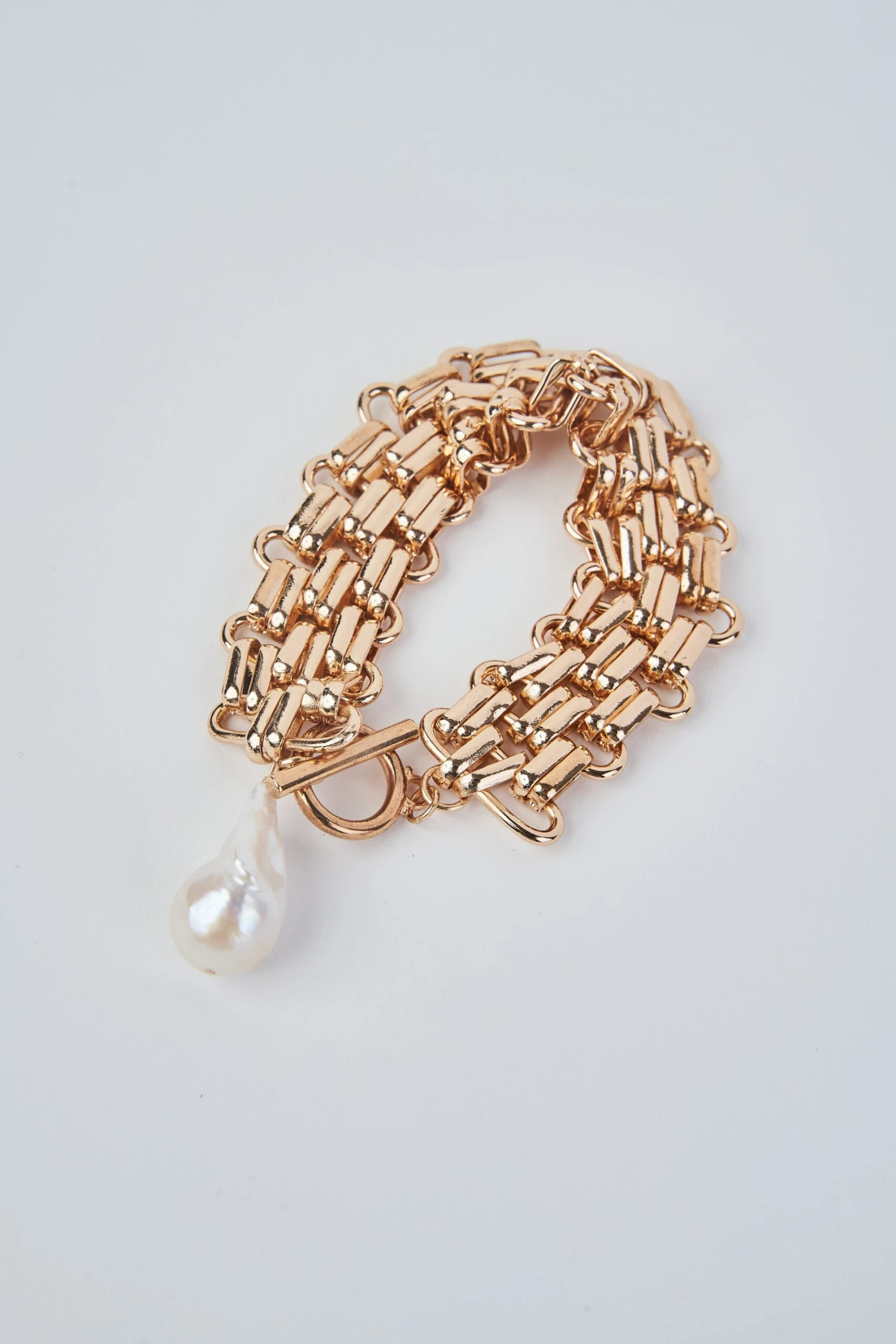 Chain Bracelet With Pearl 6 Chain Bracelet With Pearl - Image 4