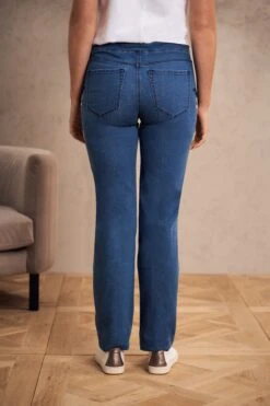 Bengajean® Embroidered Straight Leg -Blue Illusion EB BENGAJEAN.EMB .STRAIGHTLEG 983 edit