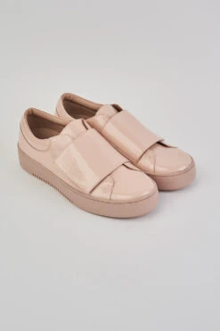 Elyse Patent Sneaker