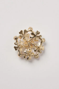 Flower Cluster Brooch -Blue Illusion FLOWERCLUSTERRBROOCH0607 edit