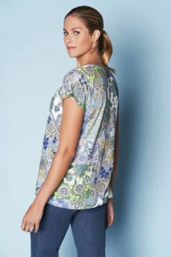 Notch Neck T-Shirt 9 Notch Neck T-Shirt -Blue Illusion NOTCHNECHT SHIRT1642edit