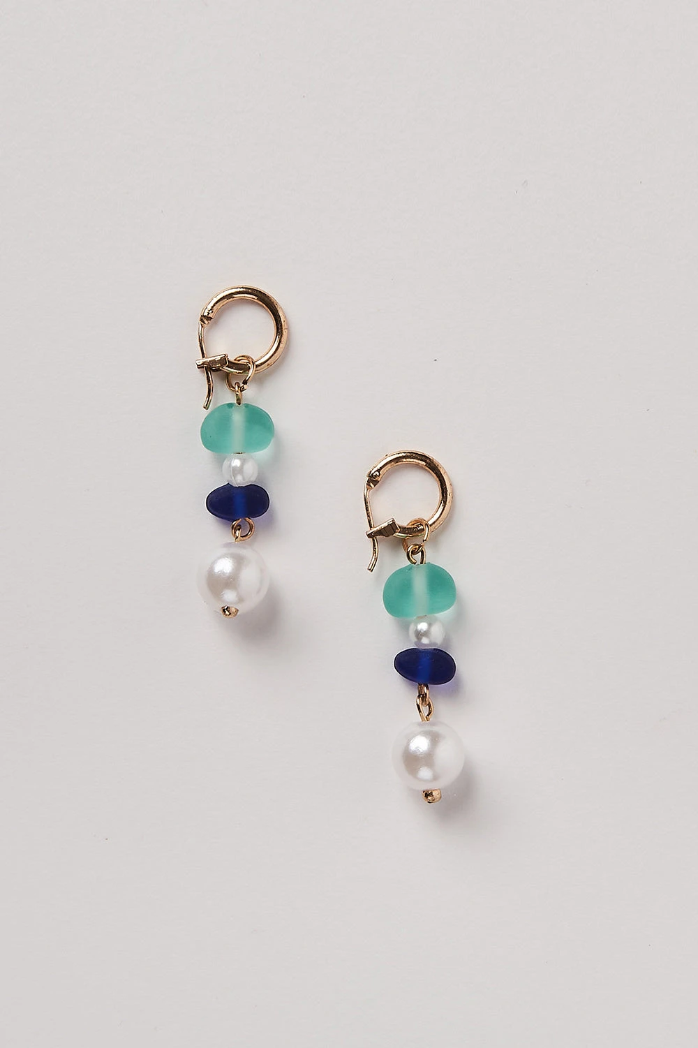 Pearl Drop Earring 3 Pearl Drop Earring