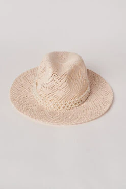 Pearl Trim Panama -Blue Illusion PEARLTRIMPANAMA0450 edit