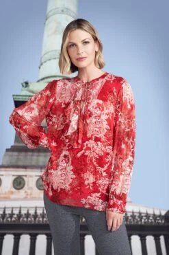 Toile De Jouy Blouse