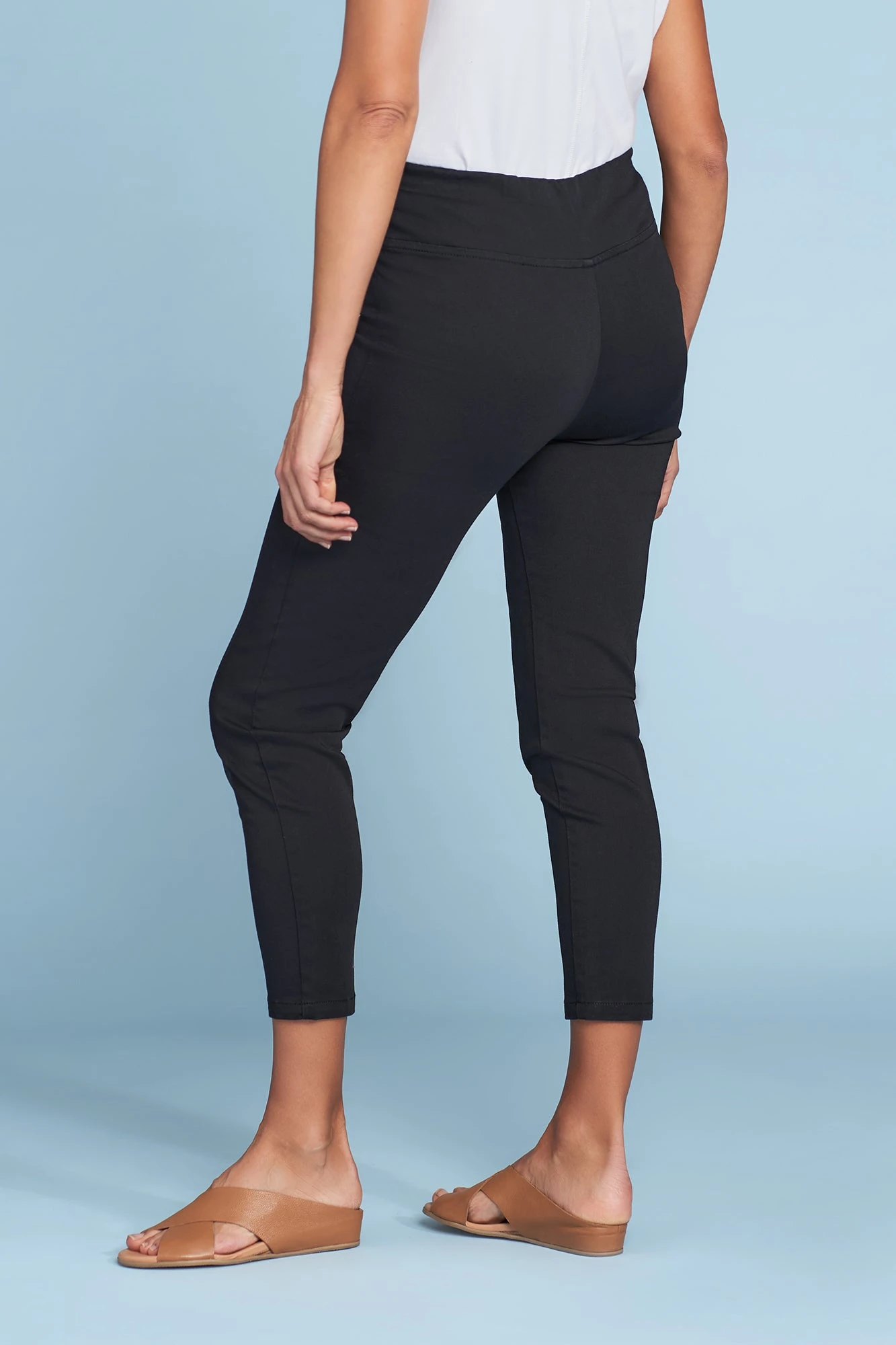 Zip Detail 7/8 Pant 6 Zip Detail 7/8 Pant - Image 4