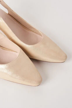 Belle Shimmer Heel 13 Belle Shimmer Heel -Blue Illusion belleshimmerheel2593 edit