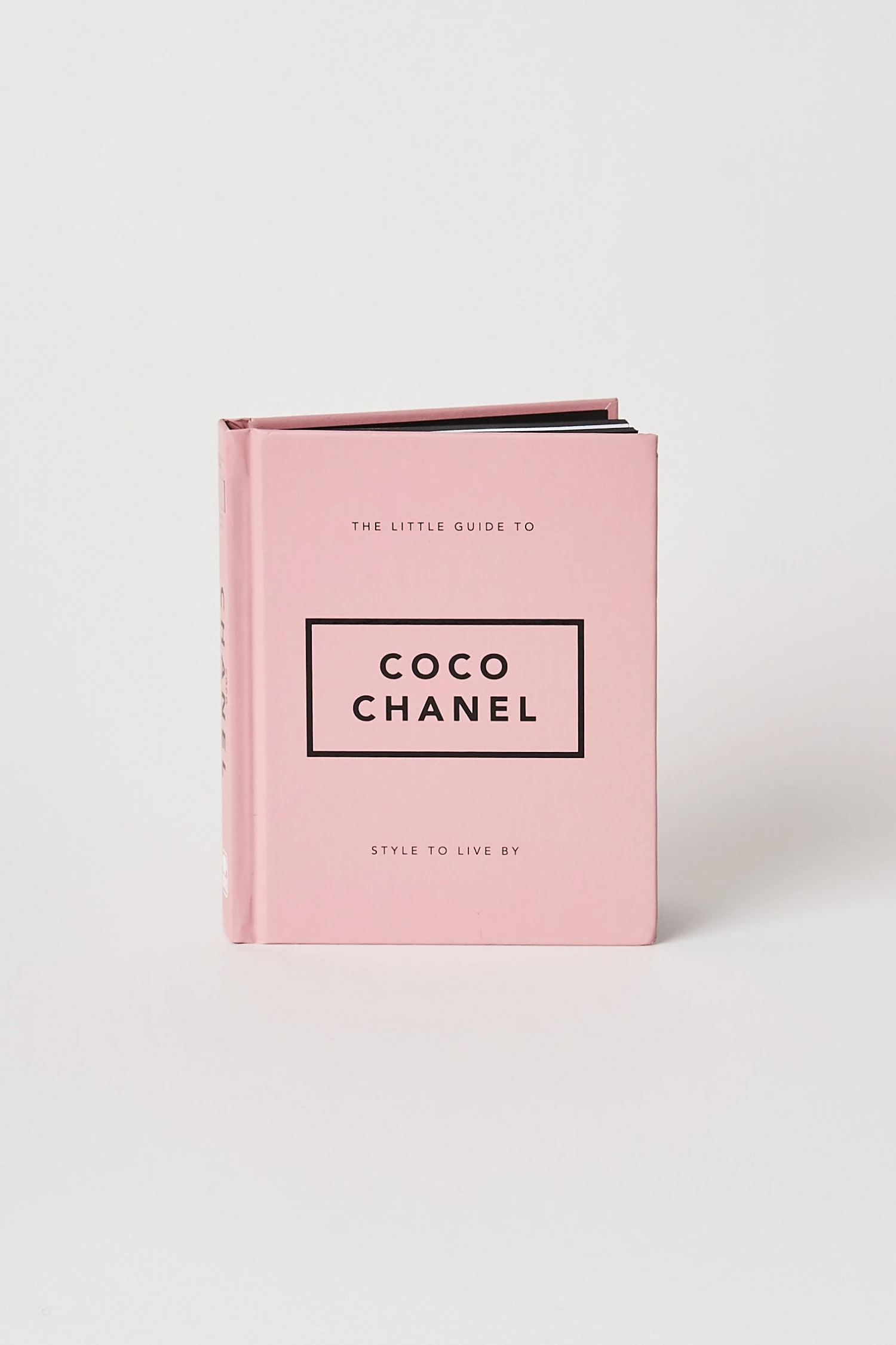 Little Guide To Coco Chanel 3 Little Guide To Coco Chanel