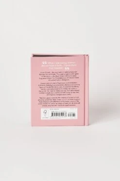 Little Guide To Coco Chanel 7 Little Guide To Coco Chanel -Blue Illusion chanelbook00002