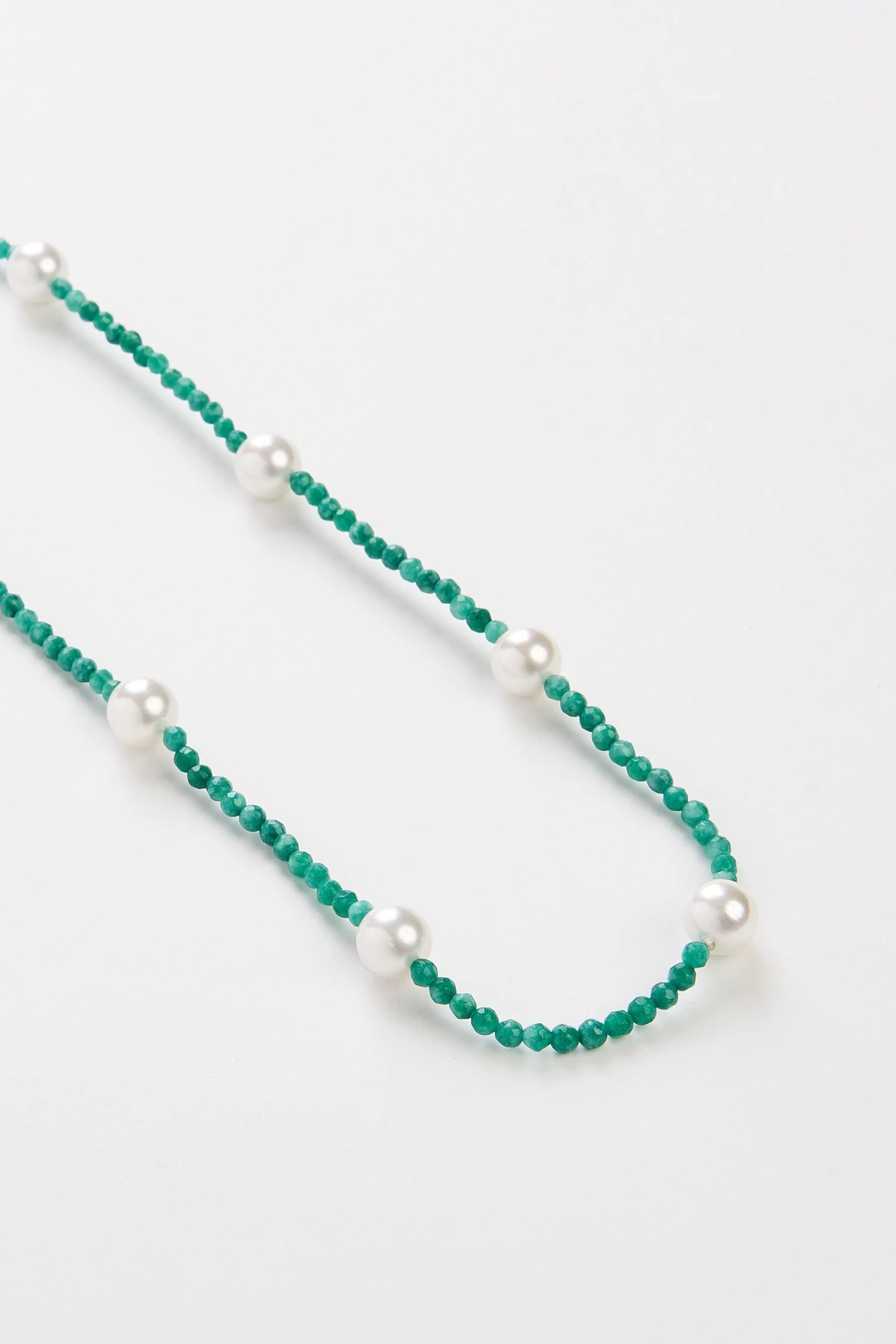 Chianni Glass Pearl Necklace 5 Chianni Glass Pearl Necklace - Image 3