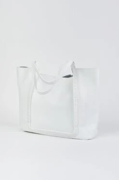 Classic Leather Tote 11 Classic Leather Tote -Blue Illusion classicleathertote00002