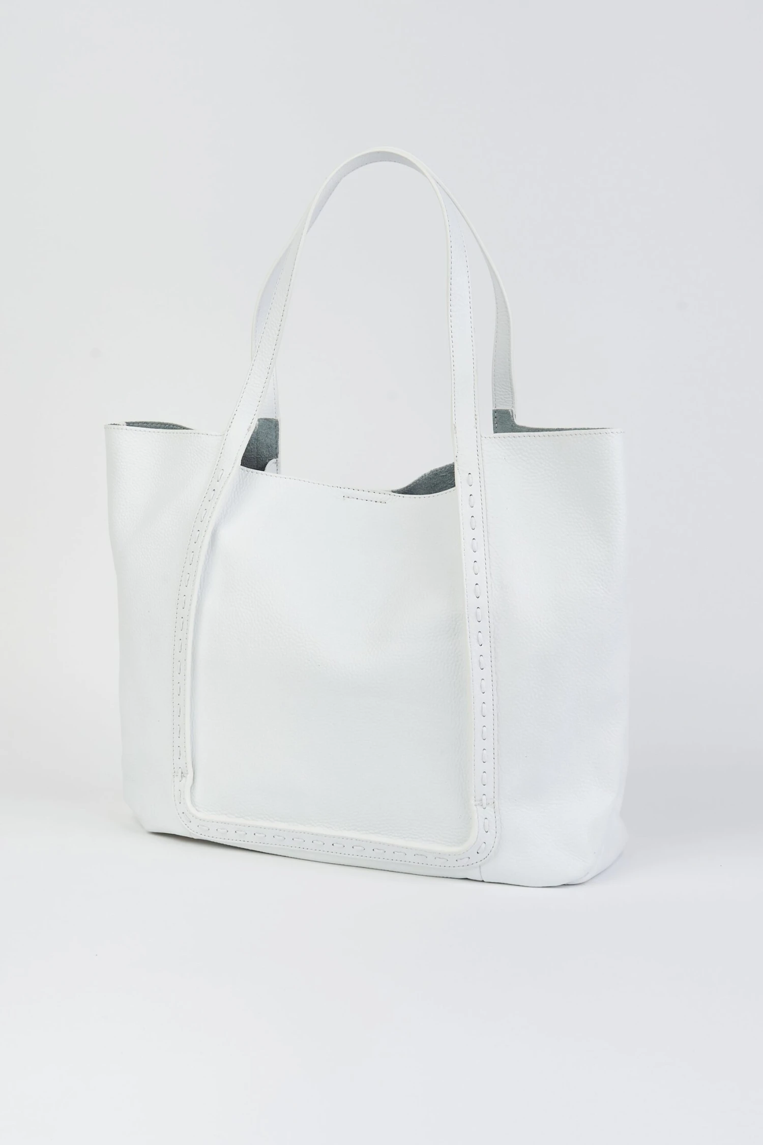 Classic Leather Tote 5 Classic Leather Tote - Image 3