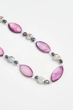 Lilac Resin Necklace -Blue Illusion lilacnl00002