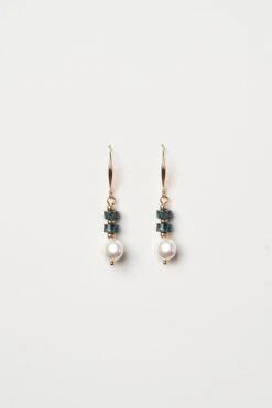 Pearl Resin Earrings