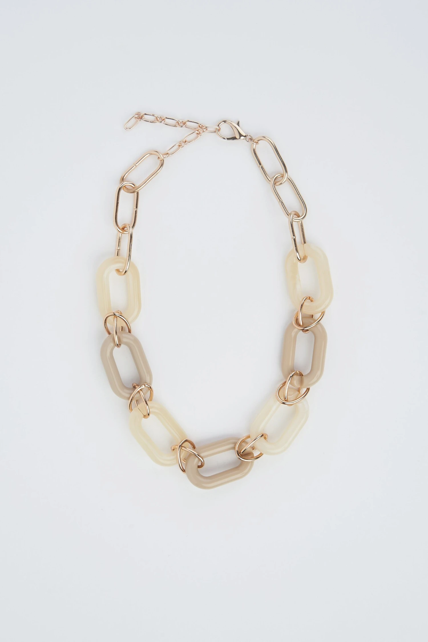 Resin Chain Necklace 3 Resin Chain Necklace