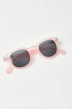Trapeze Sunglasses Pink 13 Trapeze Sunglasses Pink -Blue Illusion trapezesunglassespink00002