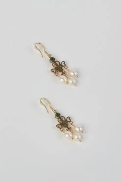 Trio Pearl Drop Earrings -Blue Illusion triopearl00003
